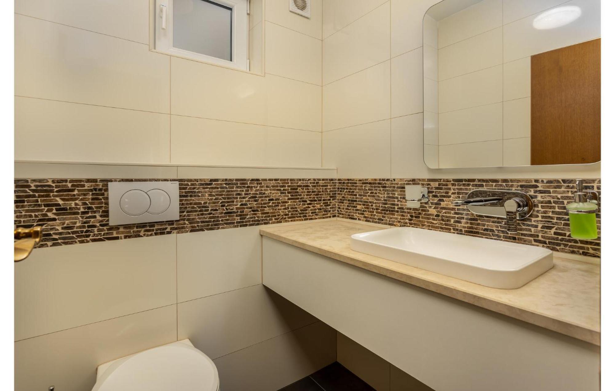 Nice Apartment In Sv,Juraj With Kitchen Sveti Juraj Luaran gambar