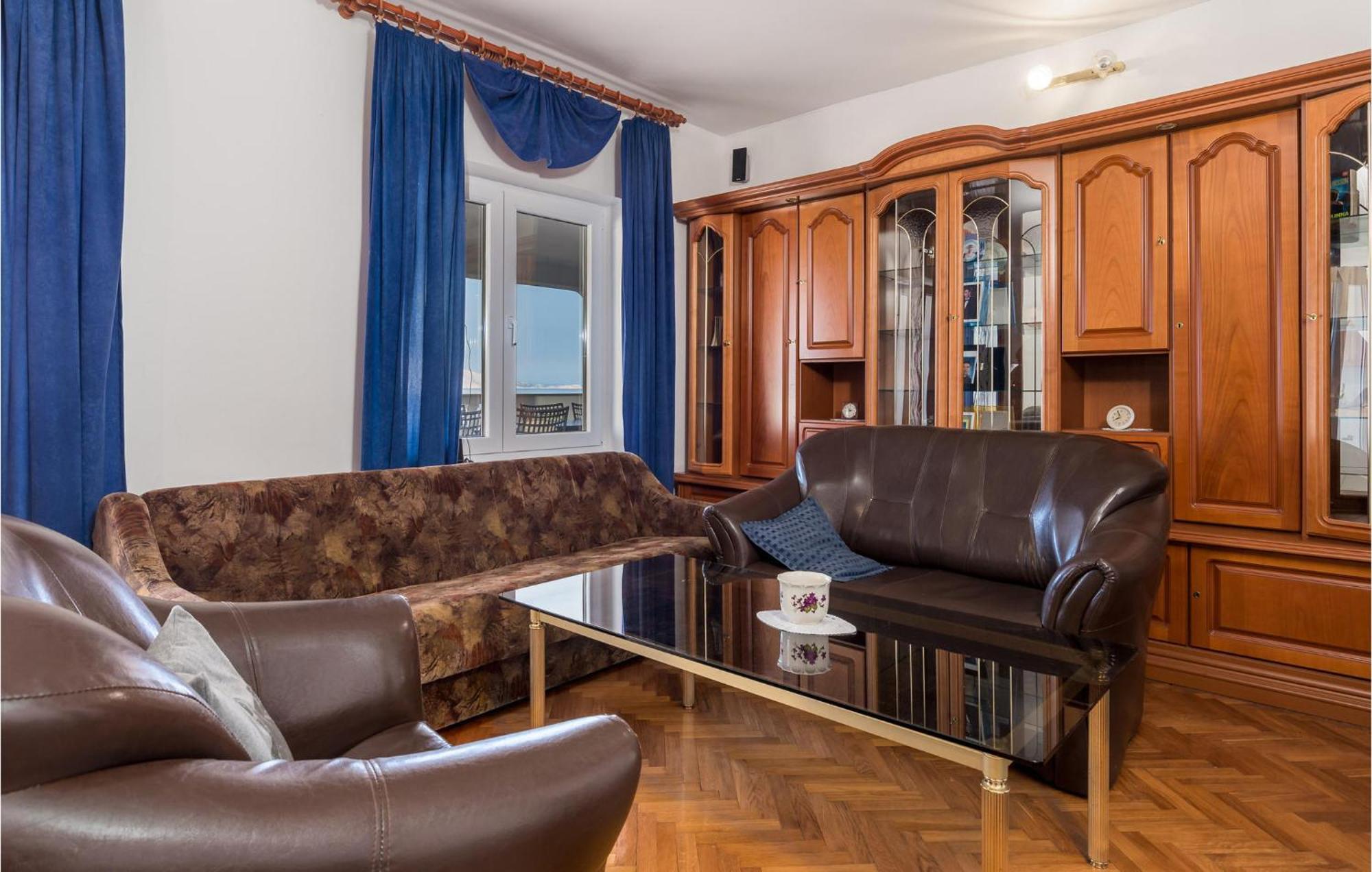 Nice Apartment In Sv,Juraj With Kitchen Sveti Juraj Luaran gambar